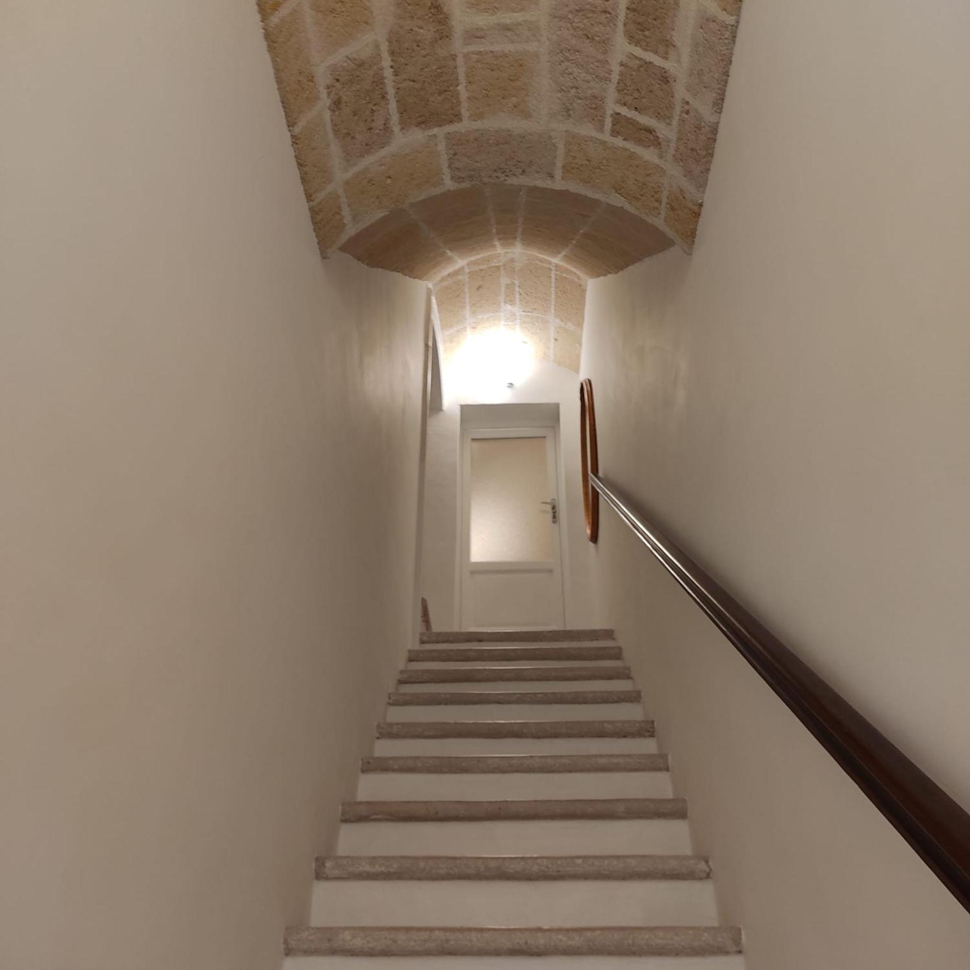 Dimora Storica Alla Rotonda Mottola Exterior foto